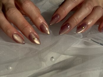 アモネイルアトリエ('amo nail atelier)