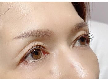 コム 草加マルイ店(com by neolive)/横顔もきれい！パリジェンヌ矢萩