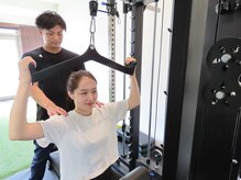 エイムシークレットベース(AIM SECRET BASE)/３．トレーニング（背中）