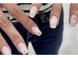 ワンカラー＋パーツ追加