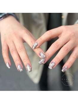 ティリット(TILLIT)/