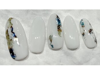 ネイルサロン M/5770円定額ネイル