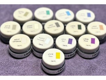 ジュジュハティ(JujurHati)/ジェルネイルのご紹介(lem.)