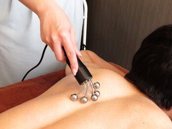 サロン ド ヤマト/EMS肩・首コリ改善コース