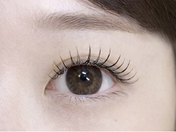 RENE.【3月1日OPEN(予定)】の写真/目の形や生えグセ、顔の輪郭、髪型など丁寧なカウンセリングであなたに合った施術をご提案。お悩み解決へ◎