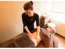 シュールサエラ 枚方店/強力痩身マッサージ