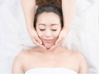 メゾンビューティーフェイス ハービスエント店(Maison Beauty Face)の写真/【女優肌に☆】バクテリウムピール肌育シェービング60分￥11,100→￥9,000