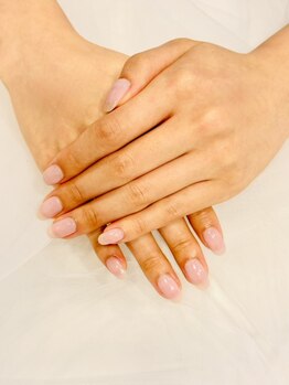 大人気ヌーディカラーネイル