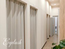 サロン ノアノア(salon noa noa)の雰囲気（まつげの施術も完全個室で4部屋ご用意しております）