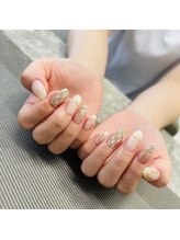 ネイルズ グラヴィス(Nails Gravis)/持込フルアートコース