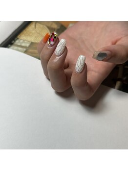 ルイア(Luia)/7月 monthly art course