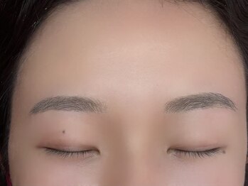 コンフィー 西新(comfy)/眉wax