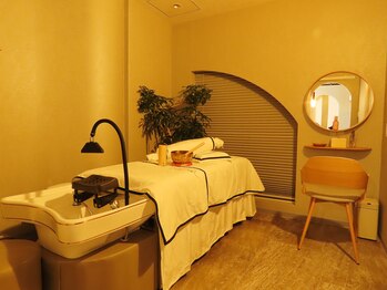 詩癒 日本橋人形町(SHIYU)