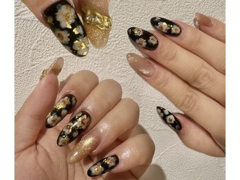 RinRin Nail & Eye 西八王子 【リンリンネイル & アイ】の写真/指先をすらっと美しく☆長さ出しで叶える理想のフォルムと憧れネイル！短い爪も美しく魅せる指先へ♪