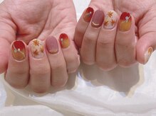ネイルズ ララ(nails Lala)/紅葉ネイル。