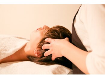 マシェリ 浦安駅前店(MA CHeRiE.)/眼精疲労や脳疲労にヘッドスパ