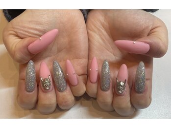 アールエム(Rm)/4月#ネイル