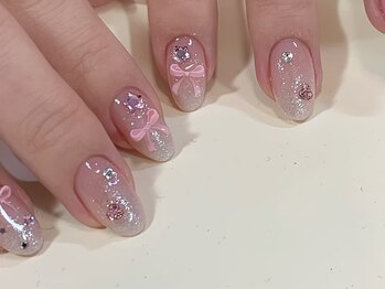 ピンキーネイル(Pinky Nail)の写真/【代々木駅徒歩2分/当日予約OK】指先から女子力UP♪シンプル系からトレンド系まで、幅広い年齢に対応◎