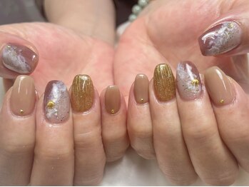 プレジールネイル 烏丸御池(Plaisir Nail)の写真/烏丸御池1分☆大人気!定額◎韓国ネイルで女子力アップ♪大人可愛いデザイン多数★パラジェル/フィルイン