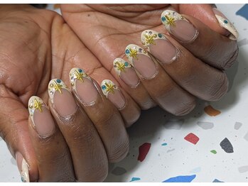 ネイルヤサン(nail ya sun)/