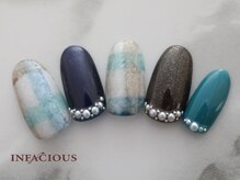 インフェイシャス 大丸福岡天神店/寒色系チェックネイル 