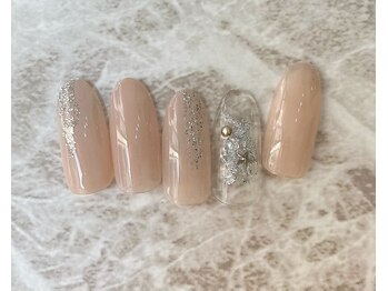 エイム(aim)/4月の定額デザイン