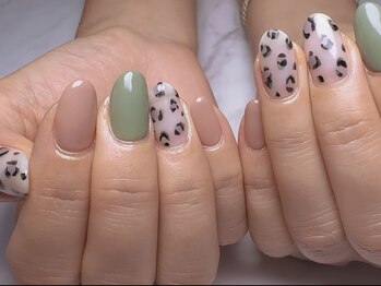 ネイルミンツ(nail Mint’s)/大人レオパード