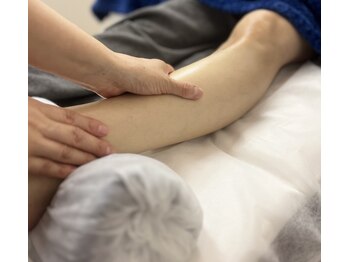 月のこころ 山形北店/オプションの足つぼも大人気！