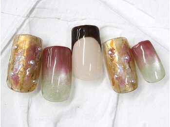 4月マンスリーアート　¥9,000