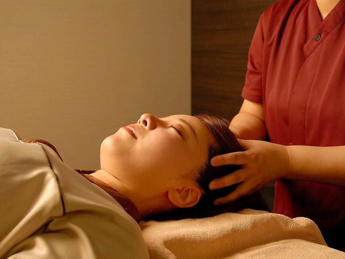 【初回限定☆1,300円OFF】ドライヘッド10分付ボディケア60分6,798円→5,498円