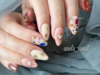 アネラネイル(anela nail)の写真/【豊富なカラー・パーツをご用意】持ち込みデザインの再現力も◎繊細な手描きアートなどもお任せください♪