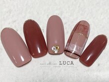 ネイルアトリエルカ(nail atelier LUCA)/M-447 シェラックチェックネイル