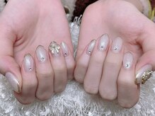 レアネイル 新宿(le'a nail)/ゴールドフレンチネイル