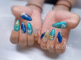 ブルーニュアンス夏ネイル♪