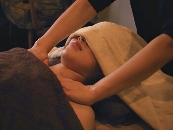 アフロディーテ 横浜(Aphrodite)の写真/【お身体の状態やお悩みに合わせたオーダーメイド施術】全身オイルマッサージで肩こり腰痛等の不調を改善！