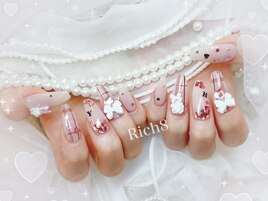 バラリボンのチェックネイル