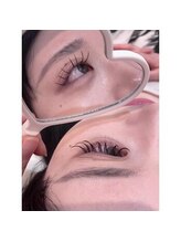 シャンティー ヒラギシ(Shanti hiragishi)/