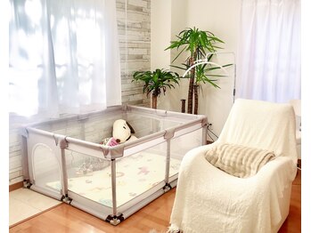 コア バイグーフィー(KOA by GOOFY)の写真/忙しいママさん応援!お子様連れ歓迎&時間を気にせずに通えるサロン☆ママさんのキレイをサポート致します◎