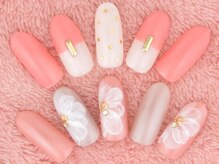 ポッシュネイル(Posh Nail)/フェミニンネイル
