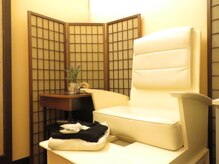 小顔・骨盤・整体専門店 ビヤン 本通り駅前店(BIEN)/ハーブ蒸しデトックスコース