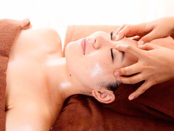 ハワイアンフォレストSpa 横浜本店/リフトUPフェイシャルヘッド付