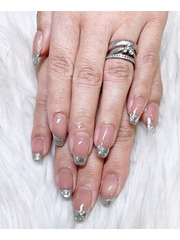 ガラスフレンチネイル