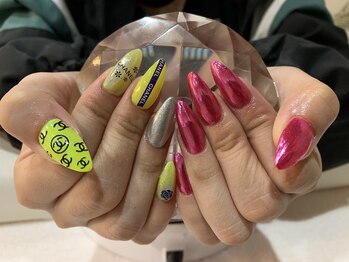 マリカ ネイルサロンアンドスクール(Malika)/