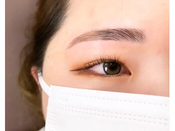アイアヴァンス 神戸三宮店(Eye AVANCE.)/ハリウッドブロウリフト