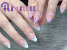 ストーンフレンチネイル