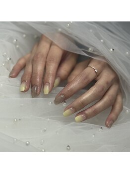 ナナ ネイル(Nana nail)/グラデ＋フラッシュネイル