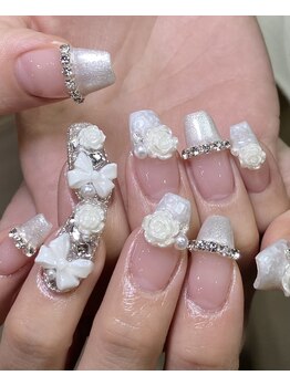 ヴィーナスネイル(Venus Nail)/長さ出し120分無制限つけ放題