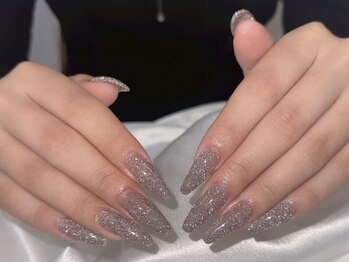 モアナ(Moana)の写真/チップによる長さ出しで、デザインの幅が広がる♪深爪でお悩みの方も、理想の長さと美しさを再現します☆