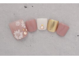 6000円　フットネイル