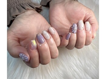 ナナネイル(NaNa Nail)/